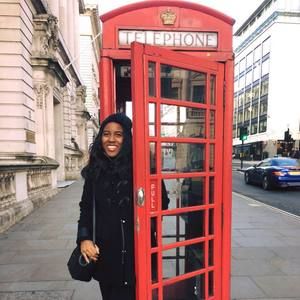 Meet your Posher, Simone